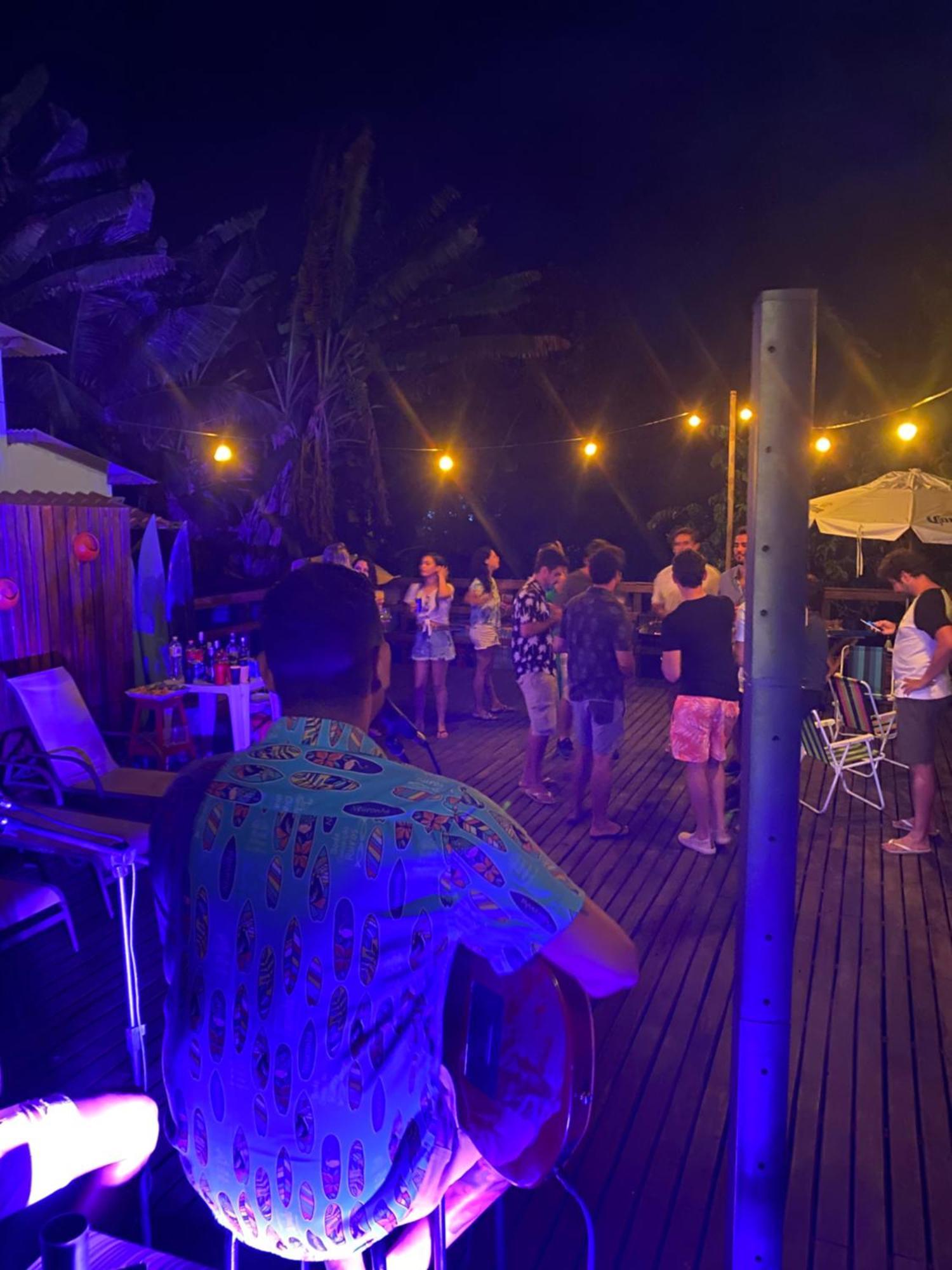 Casa Swell Hostel Fernando de Noronha Buitenkant foto